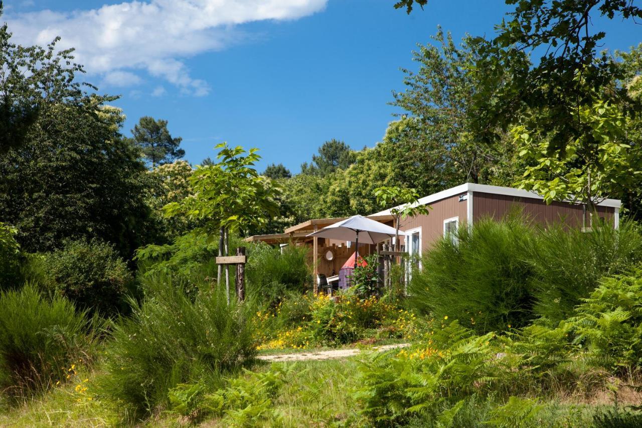 Camping Le Clou Coux-et-Bigaroque-Mouzens Exterior photo
